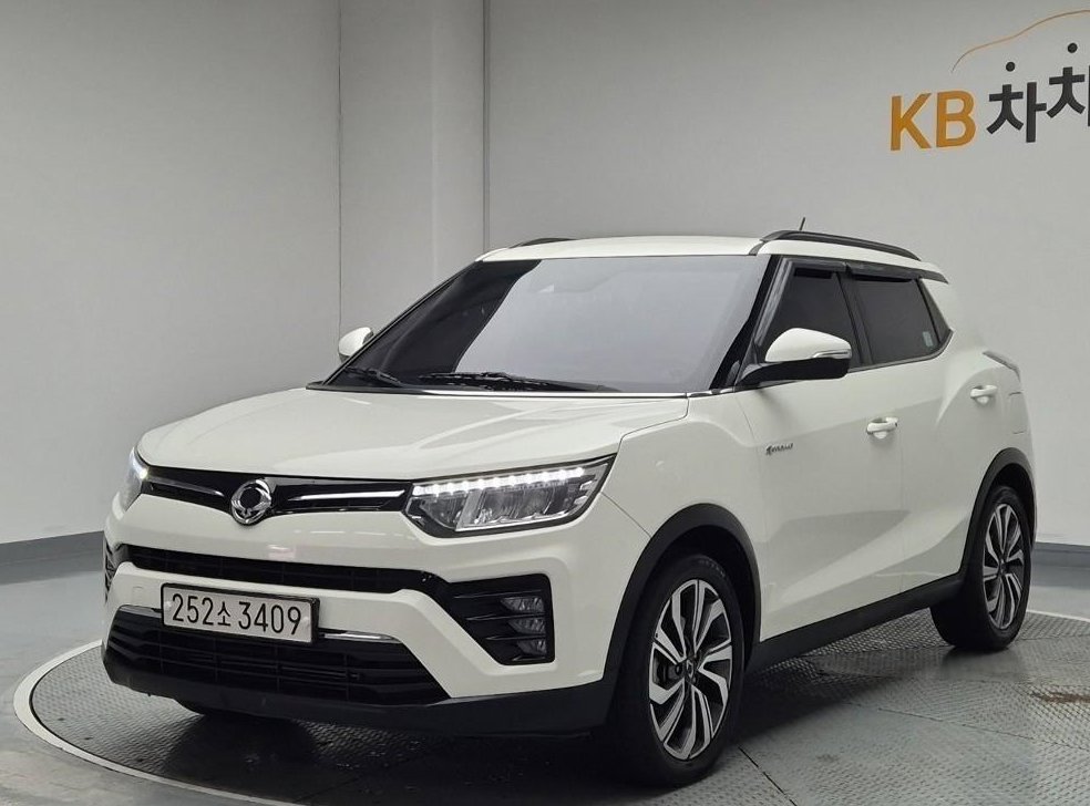 KG모빌리티(쌍용)  티볼리 4WD 디젤 1.6