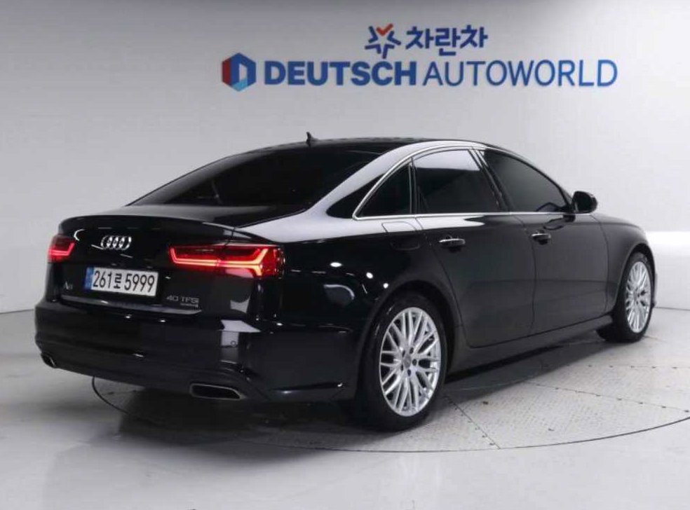 아우디 A6 40 TFSI 콰트로 사진 2