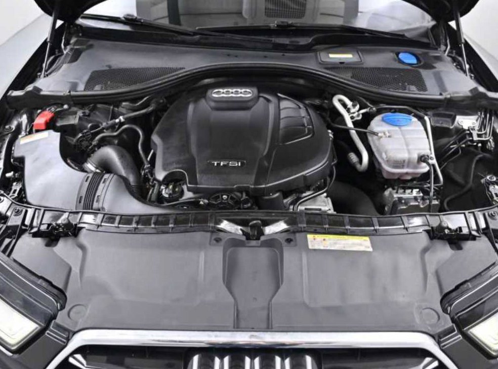 아우디 A6 40 TFSI 콰트로 사진 6