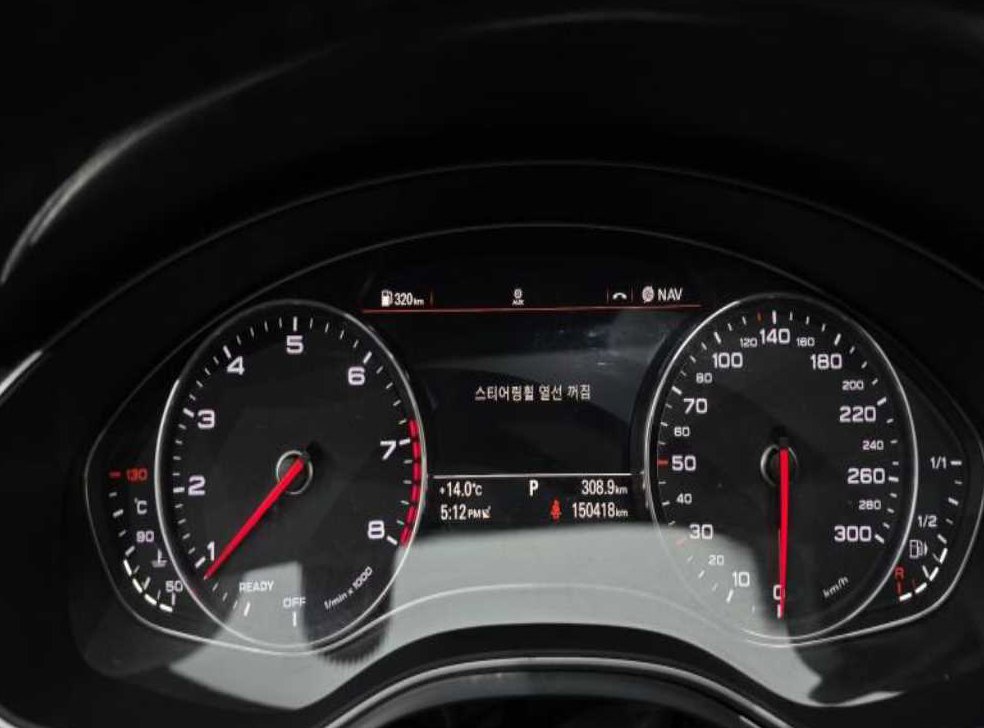 아우디 A6 40 TFSI 콰트로 사진 8