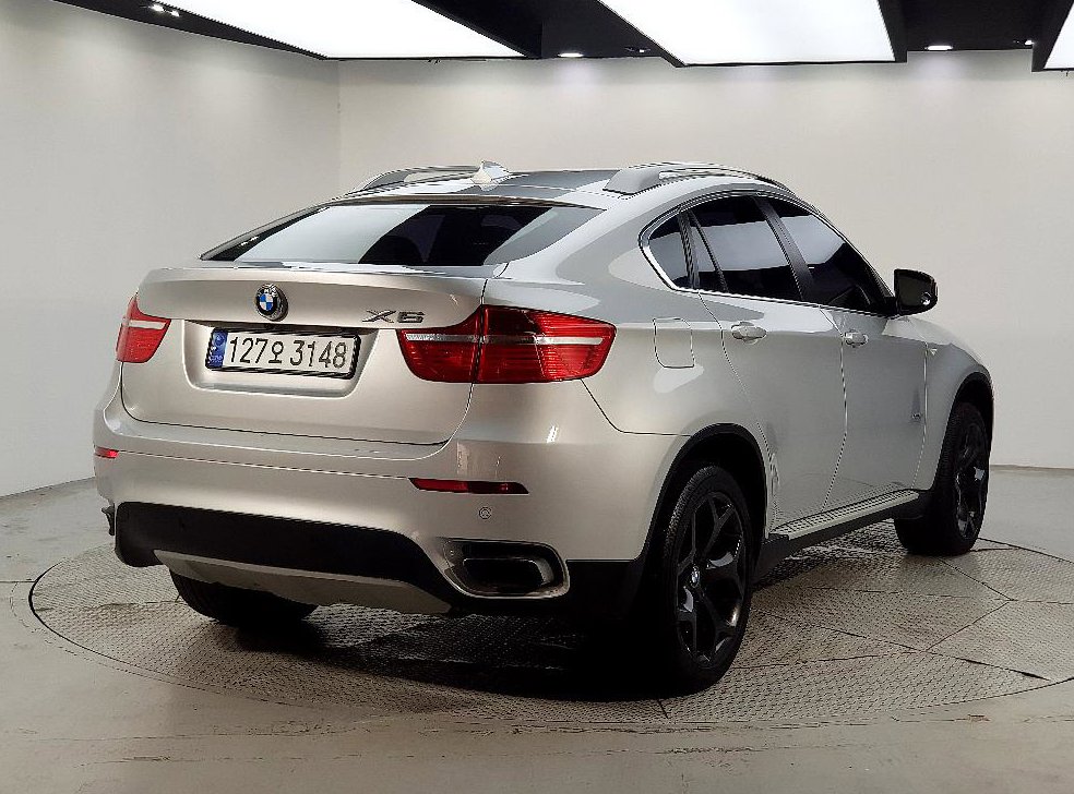 BMW X6 50 I 사진 4