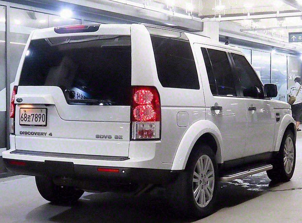 랜드로버 디스커버리 3.0 SDV6 SE 사진 4