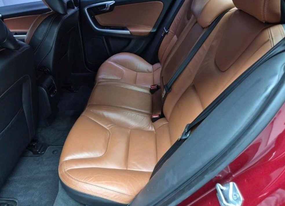 볼보 S60 T5 사진 12