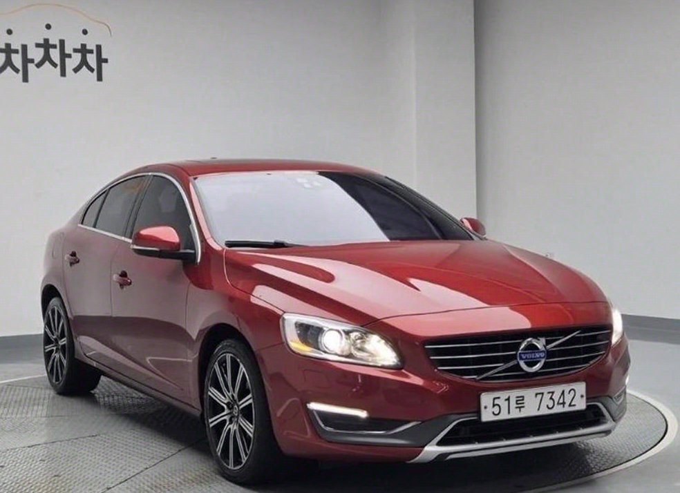 볼보 S60 T5 사진 2