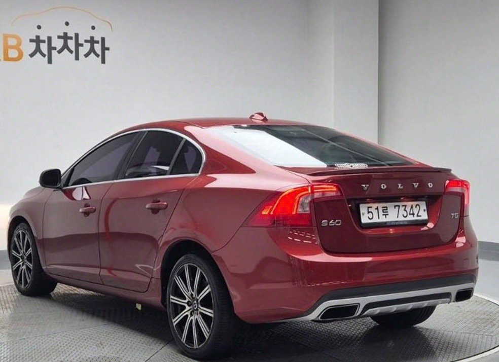 볼보 S60 T5 사진 3