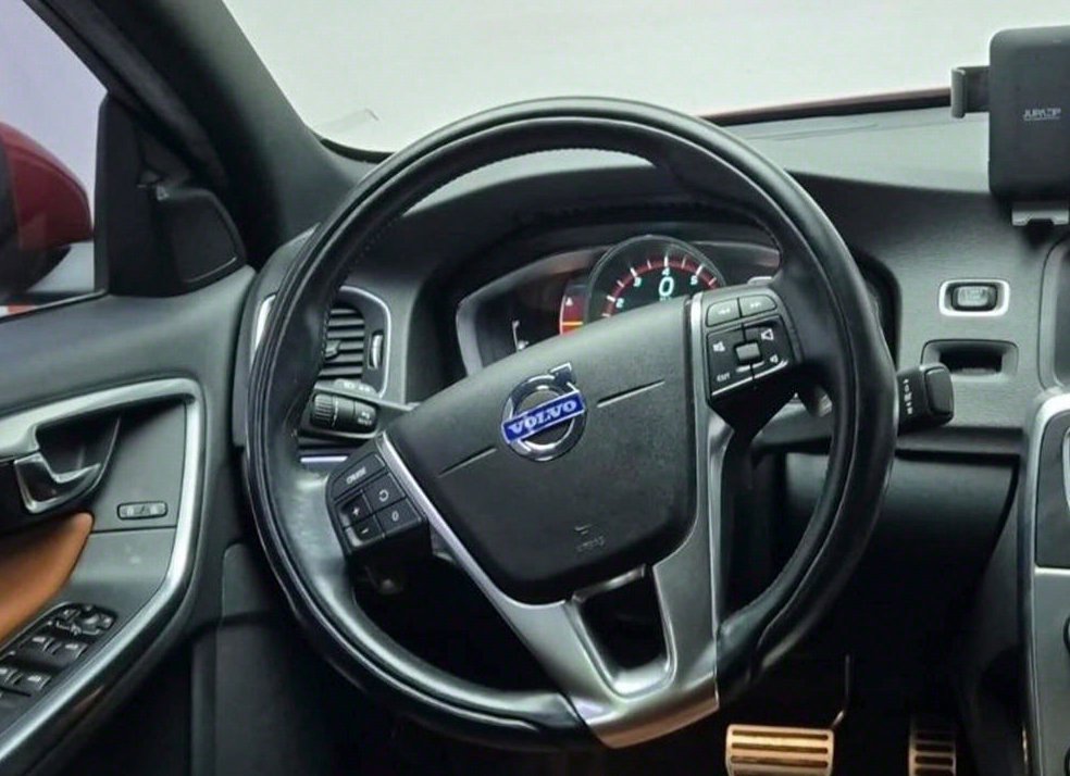 볼보 S60 T5 사진 9