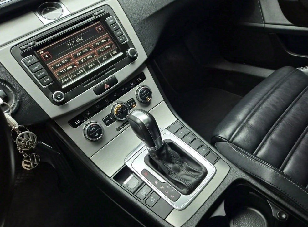폭스바겐 CC 2.0 TDI 블루모션 사진 10