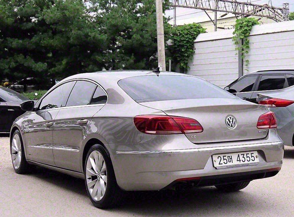 폭스바겐 CC 2.0 TDI 블루모션 사진 3