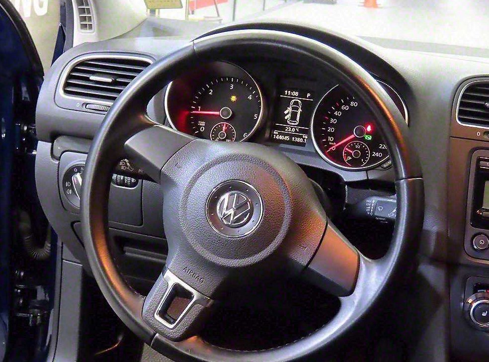 폭스바겐 골프 2.0 TDI 사진 8