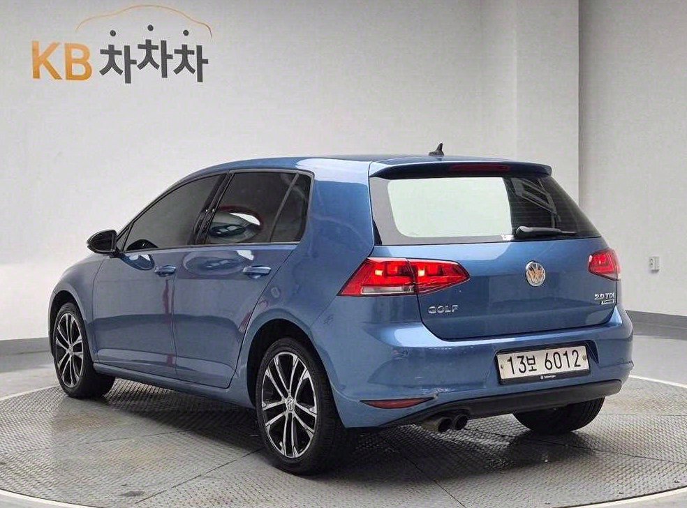폭스바겐 골프 2.0 TDI 프리미엄 사진 2