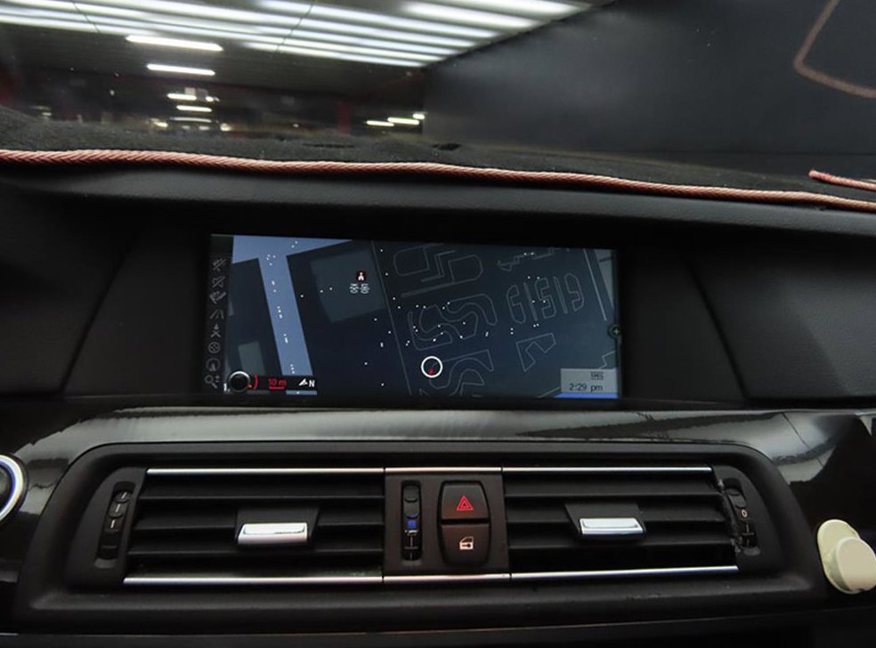 BMW 5시리즈 520d 사진 16