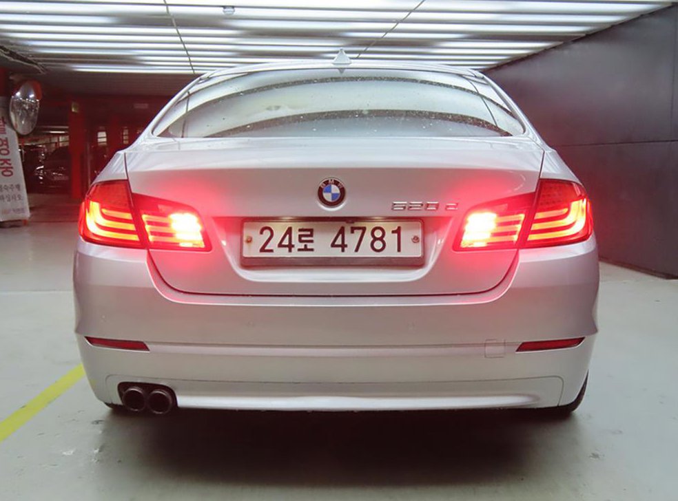 BMW 5시리즈 520d 사진 3