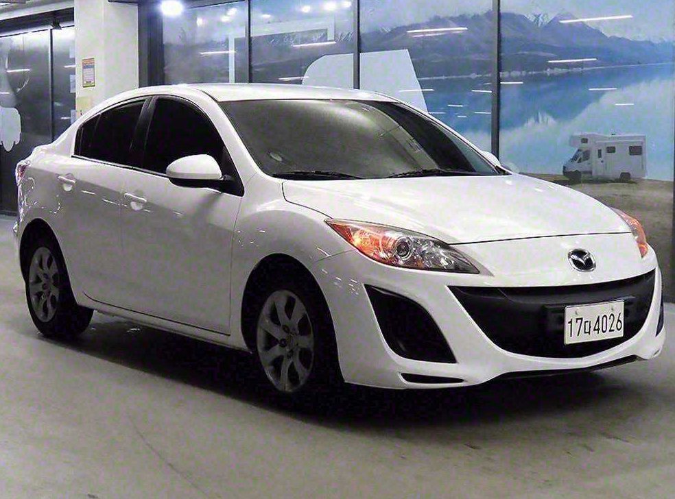 마쯔다 MAZDA 3 2.0 세단