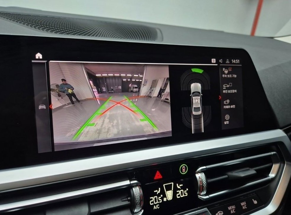 BMW 3시리즈 320i 사진 13