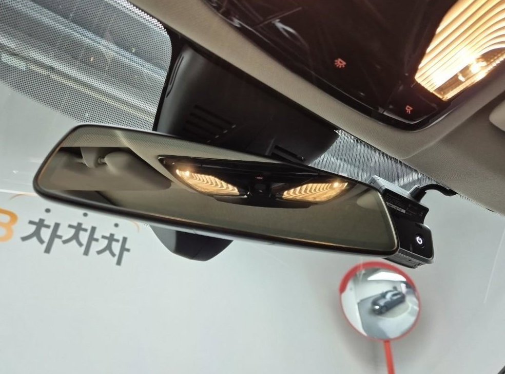 BMW 3시리즈 320i 사진 18