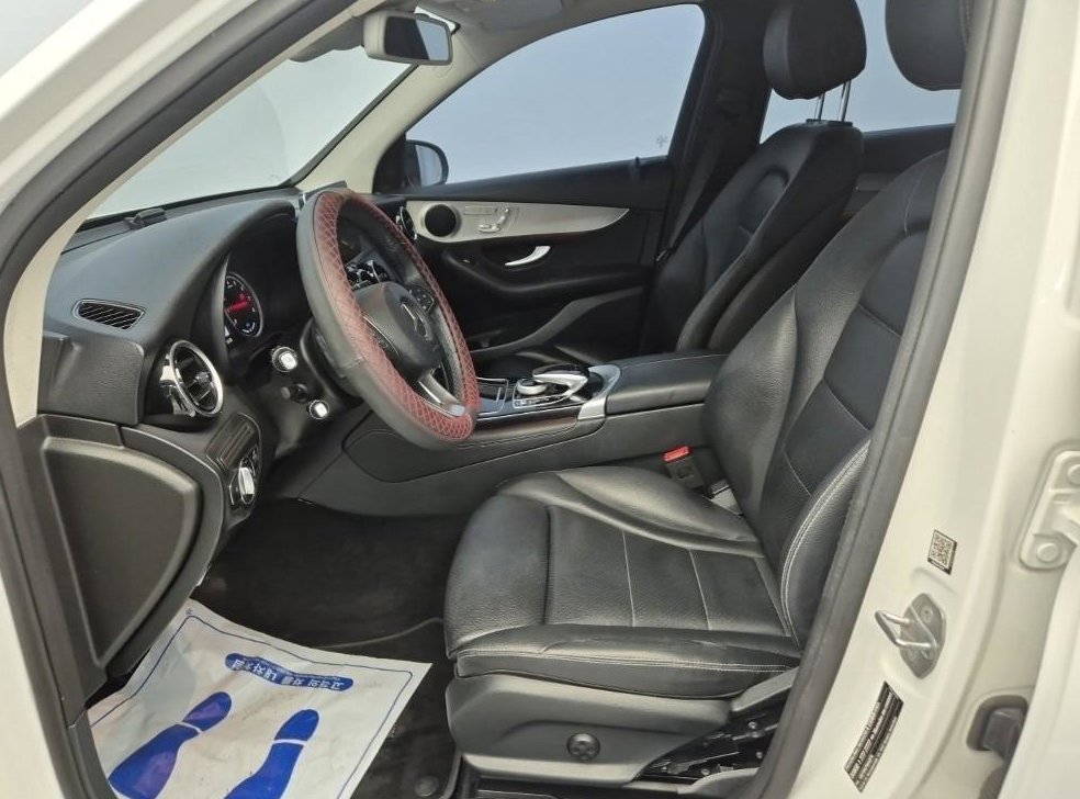 벤츠 GLC 클래스 GLC 350 e 4MATIC 사진 11