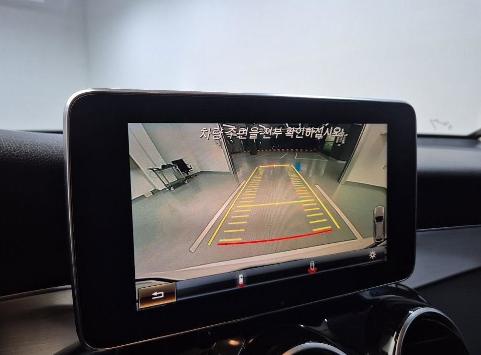 벤츠 GLC 클래스 GLC 350 e 4MATIC 사진 14