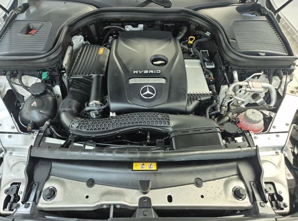 벤츠 GLC 클래스 GLC 350 e 4MATIC 사진 5