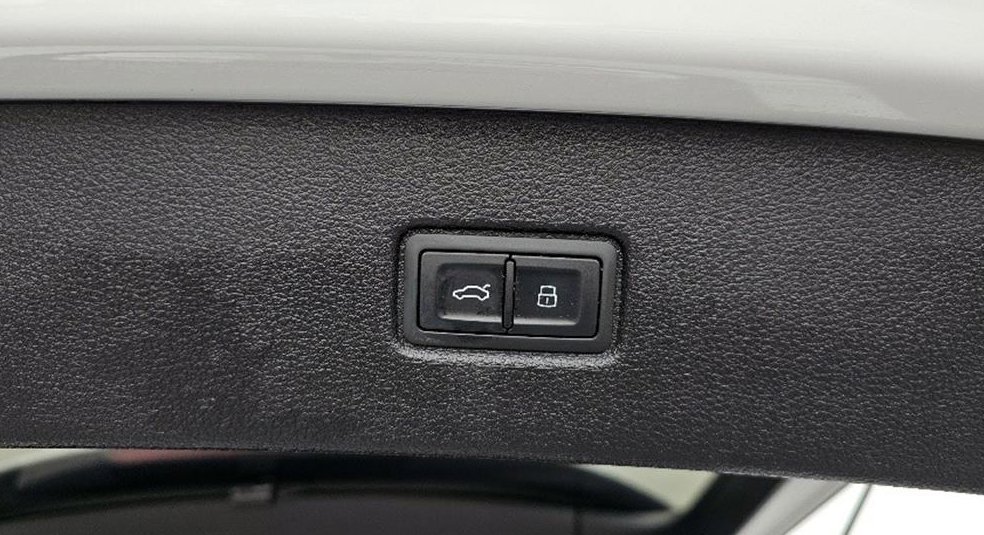 아우디 Q7 45 TFSI 콰트로 사진 19