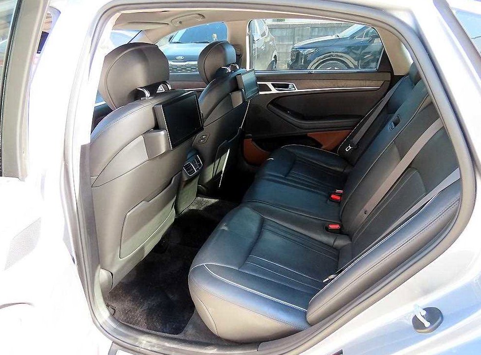 현대 제네시스 G330 프리미엄 AWD 사진 6