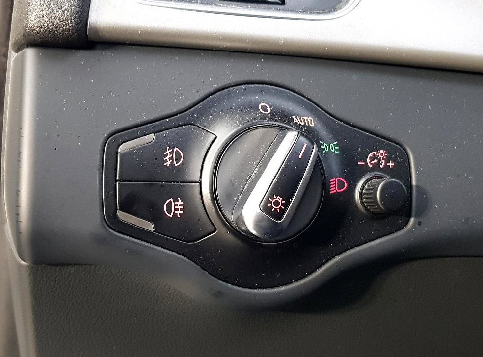 아우디 A4 35 TDI 콰트로 사진 10