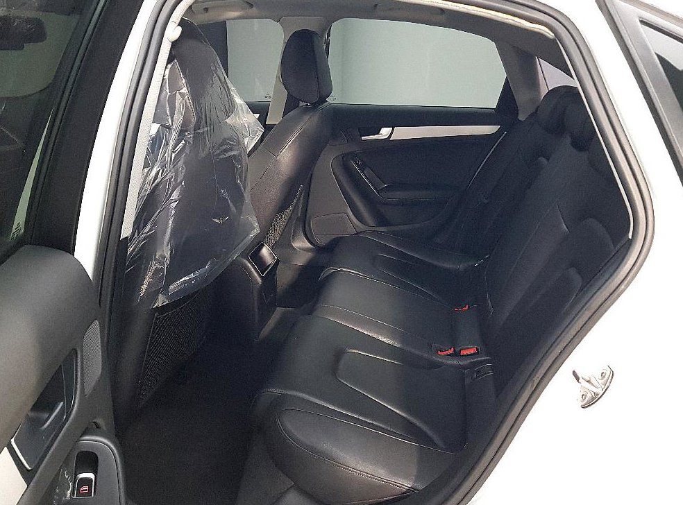 아우디 A4 35 TDI 콰트로 사진 9