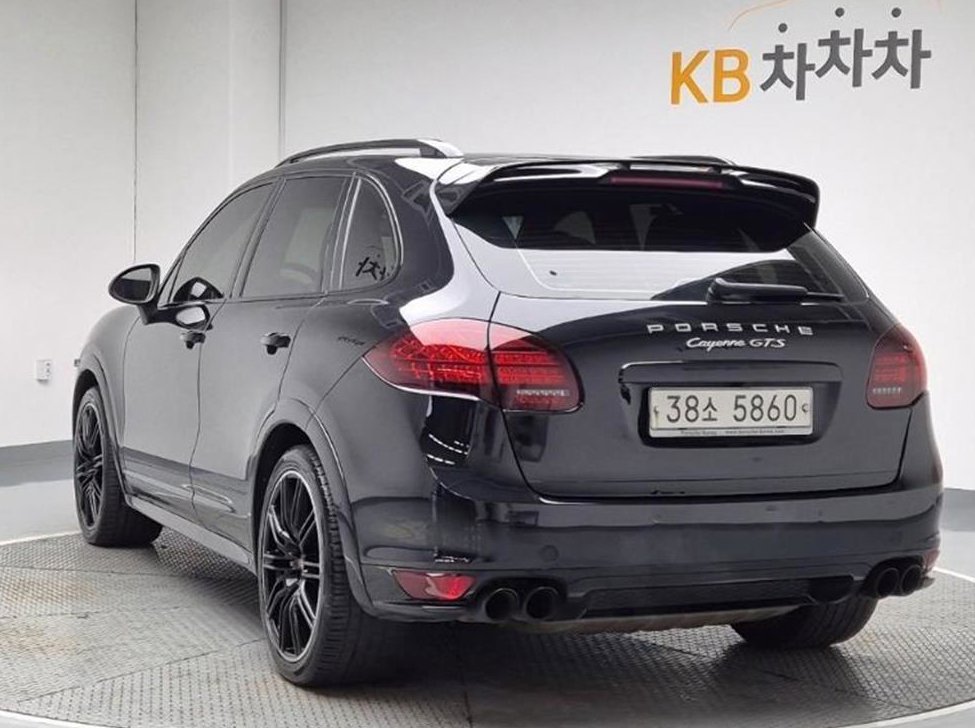 포르쉐 카이엔 4.8 GTS 사진 3