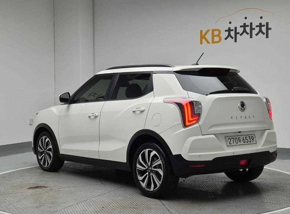 KG모빌리티(쌍용)  티볼리 2WD 가솔린 1.5 사진 2