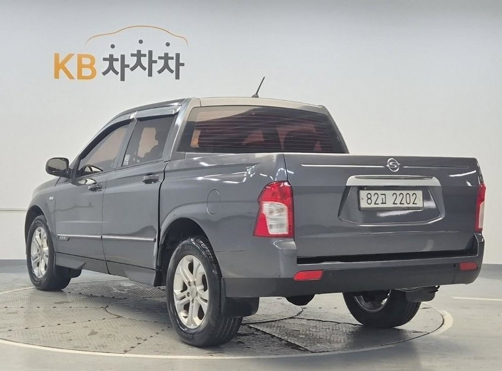 KG모빌리티(쌍용)  코란도 디젤 2WD CX5 사진 3