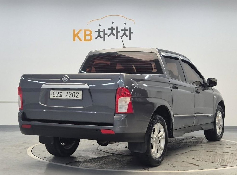 KG모빌리티(쌍용)  코란도 디젤 2WD CX5 사진 4
