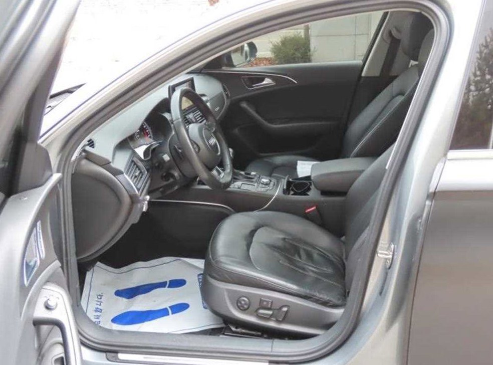 아우디 A6 2.0 TFSI 콰트로 사진 13
