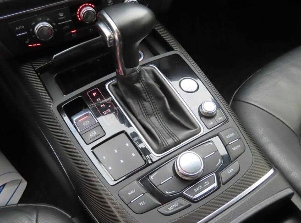 아우디 A6 2.0 TFSI 콰트로 사진 6