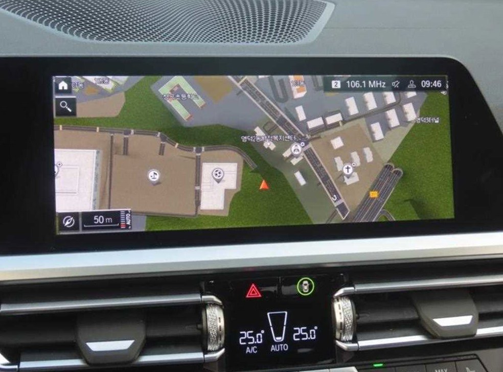 BMW 3시리즈 320i M 스포츠 사진 8