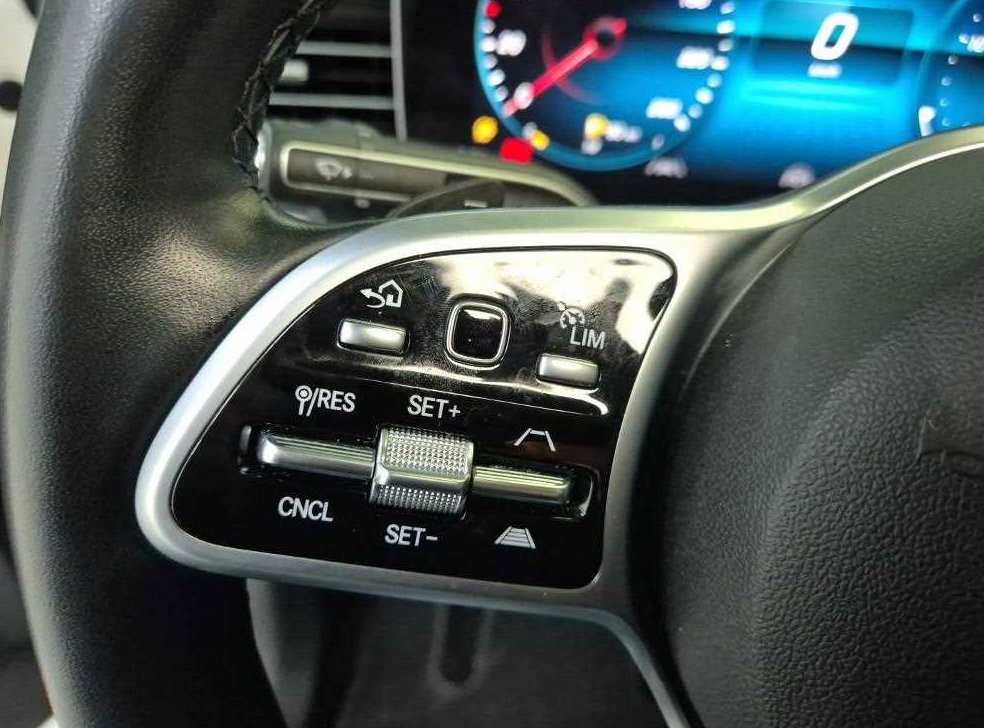 벤츠 GLE 클래스 GLE 400d 4MATIC 쿠페 사진 16