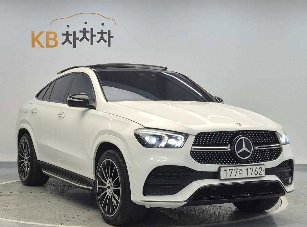 벤츠 GLE 클래스 GLE 400d 4MATIC 쿠페 사진 4