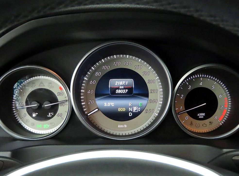 벤츠 E 클래스 E200 카브리올레 사진 7