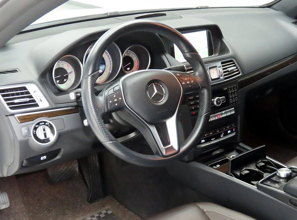 벤츠 E 클래스 E200 카브리올레 사진 9