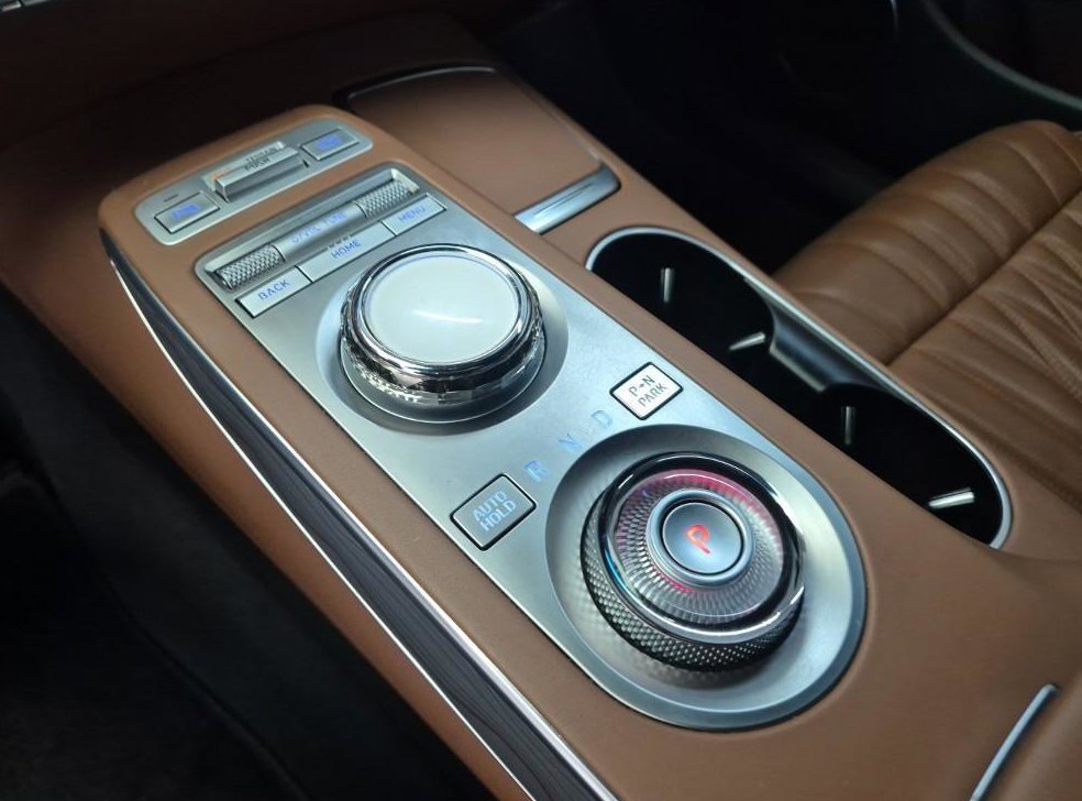 제네시스 GV70 2.5T 가솔린 AWD 사진 8