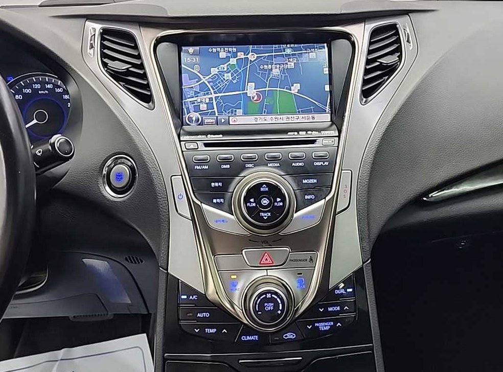 현대 그랜저 HG240 LUXURY 사진 10
