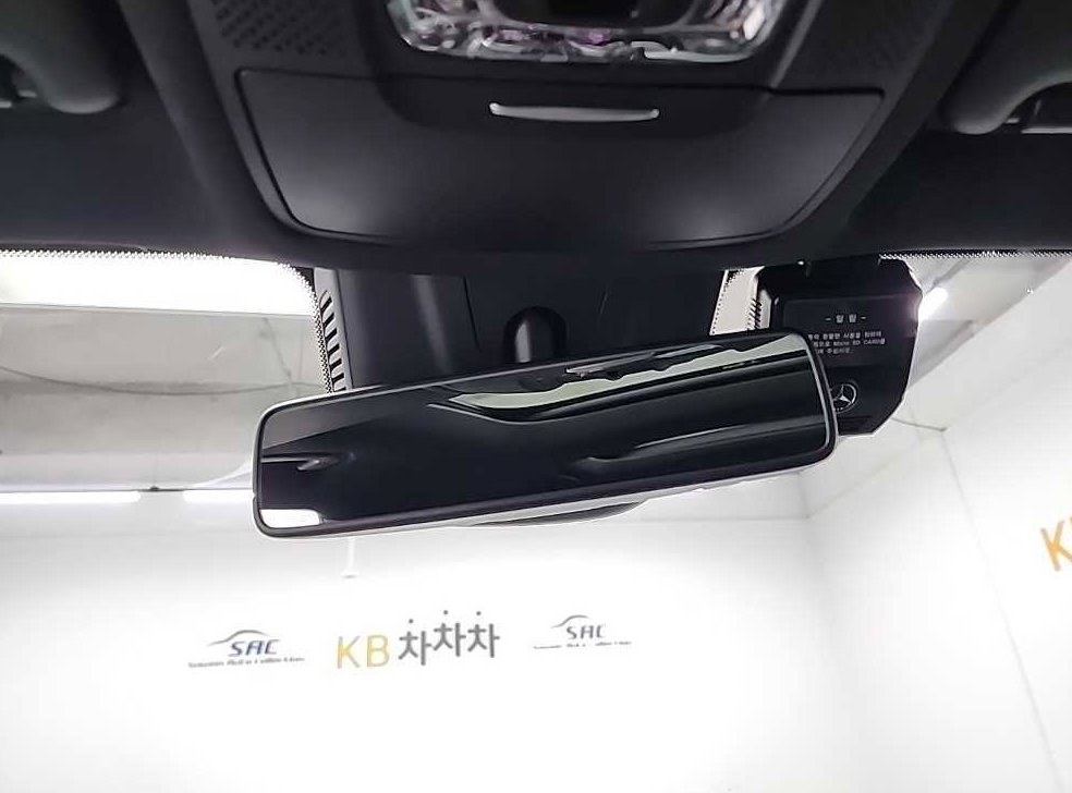 벤츠 GLB 클래스 GLB 250 4MATIC 사진 17