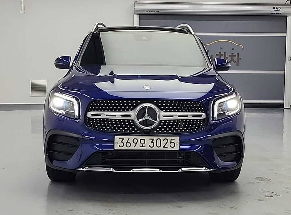 벤츠 GLB 클래스 GLB 250 4MATIC 사진 2