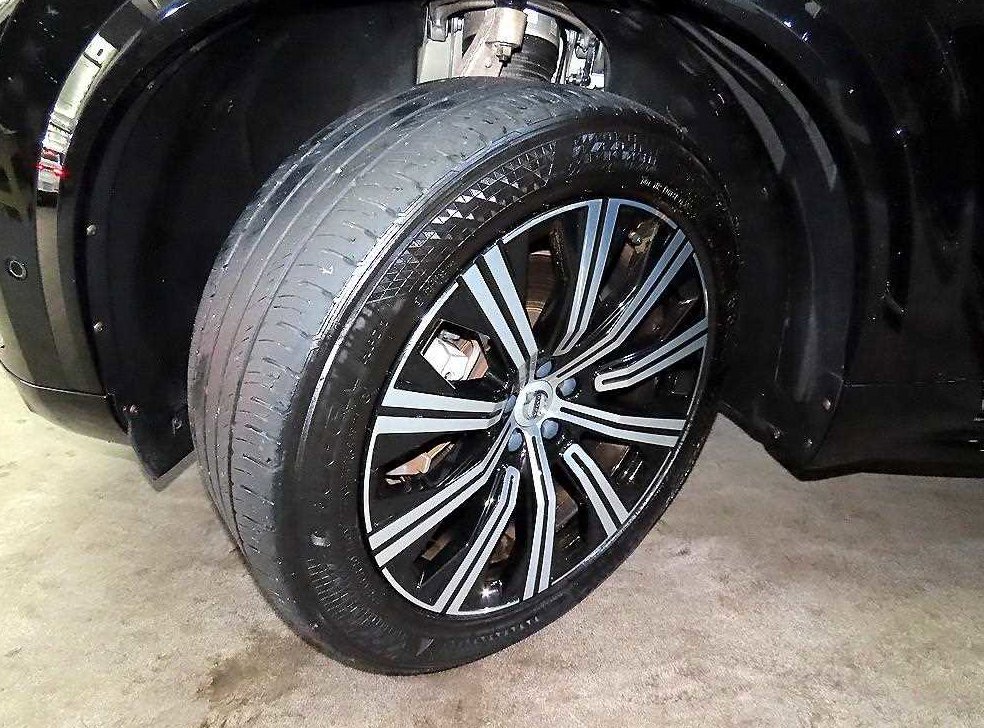 볼보 XC90 2.0 T8 AWD 사진 20