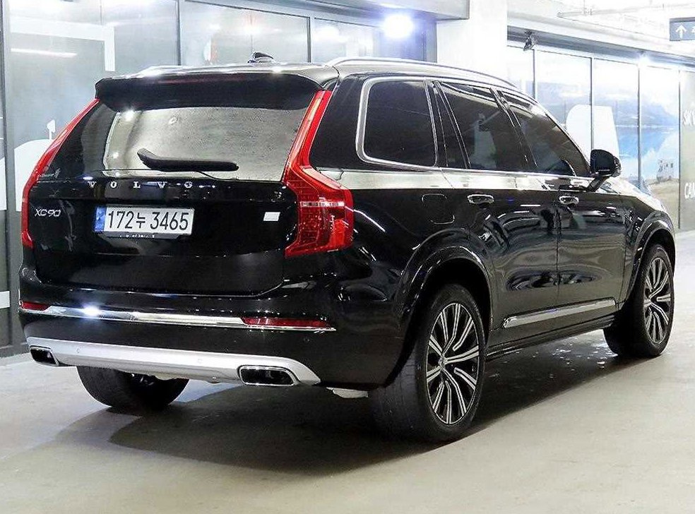 볼보 XC90 2.0 T8 AWD 사진 4