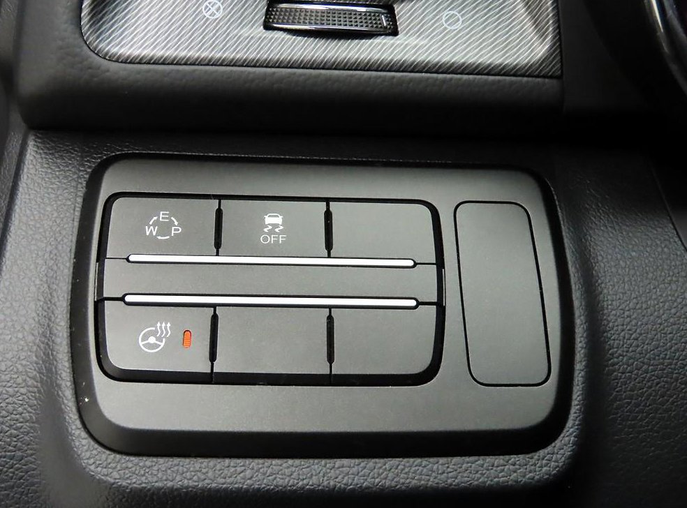 KG모빌리티(쌍용)  티볼리 가솔린 2WD 1.6 VX 사진 12