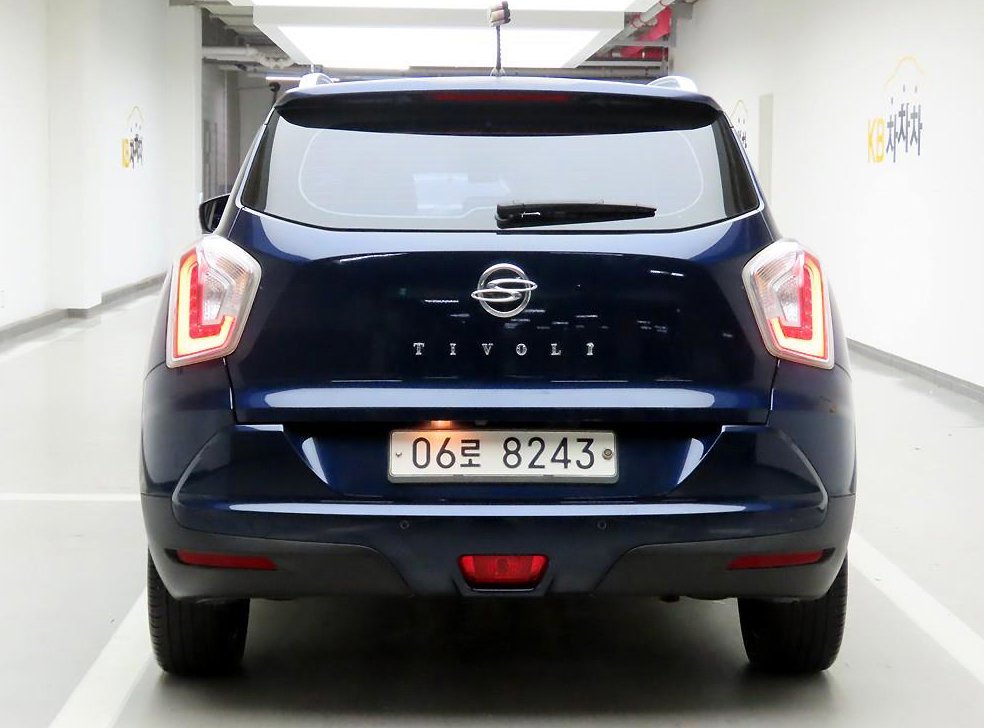 KG모빌리티(쌍용)  티볼리 가솔린 2WD 1.6 VX 사진 3