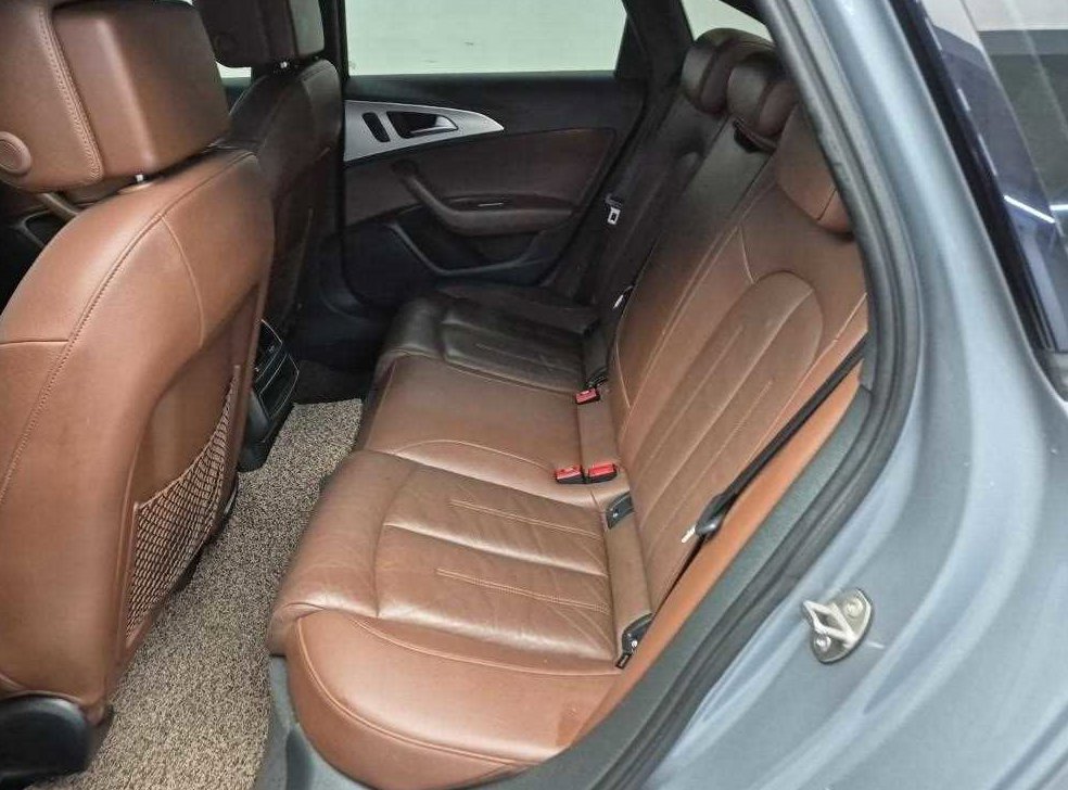 아우디 A6 35 TDI 콰트로 사진 12