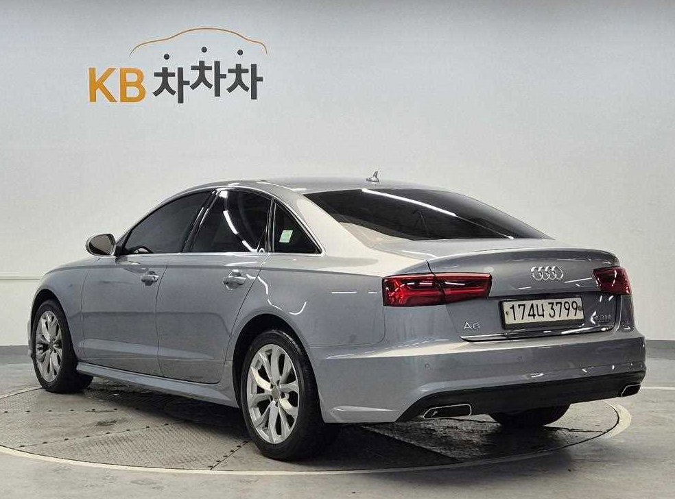 아우디 A6 35 TDI 콰트로 사진 2