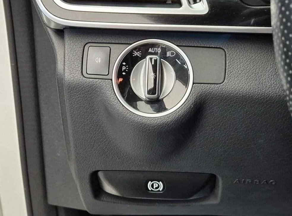 벤츠 E 클래스 E250 CDI 4MATIC 사진 18