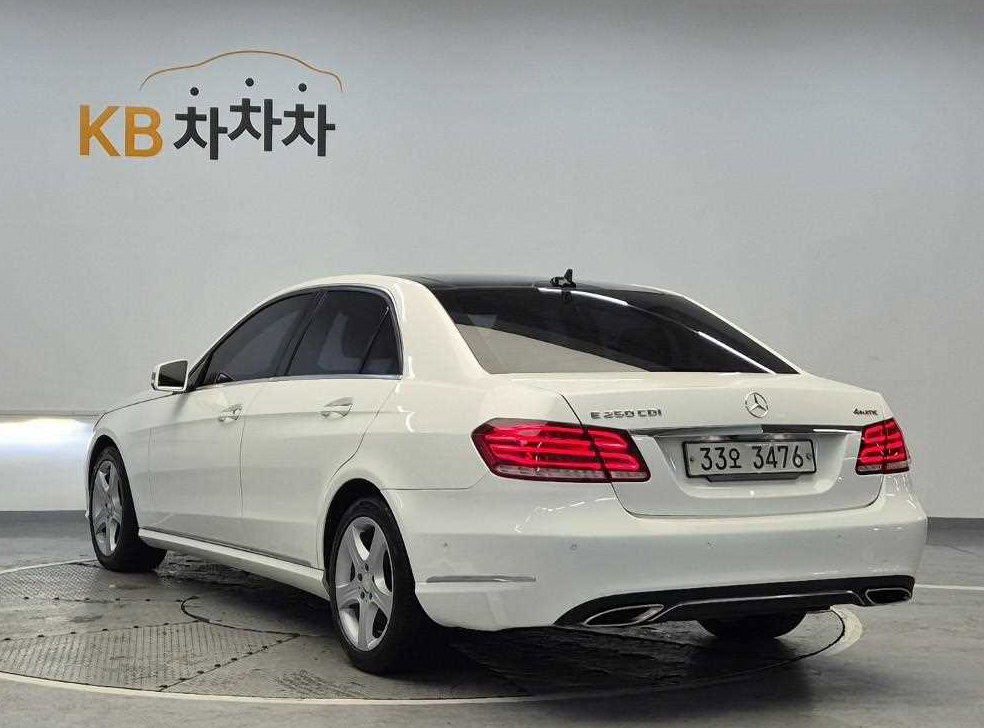 벤츠 E 클래스 E250 CDI 4MATIC 사진 2