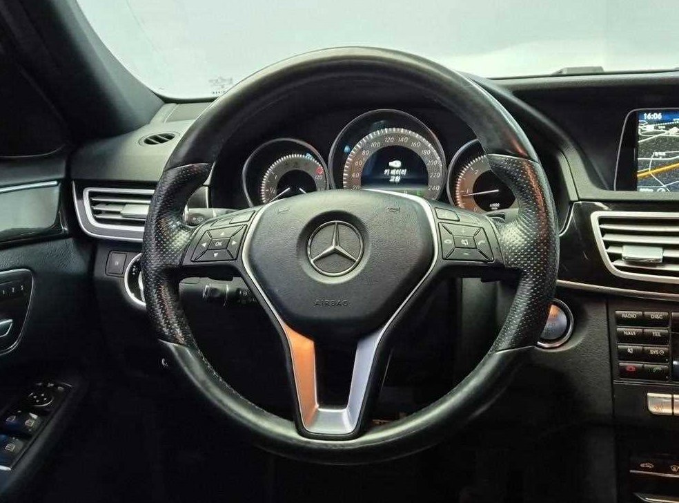벤츠 E 클래스 E250 CDI 4MATIC 사진 9